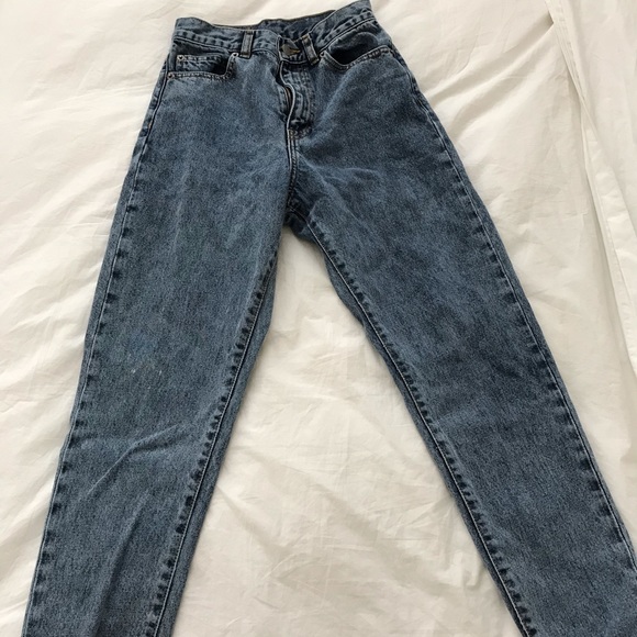 ❌SOLD❌ Dr. Denim Nora straight jeans. Size 24. - Picture 4 of 6
